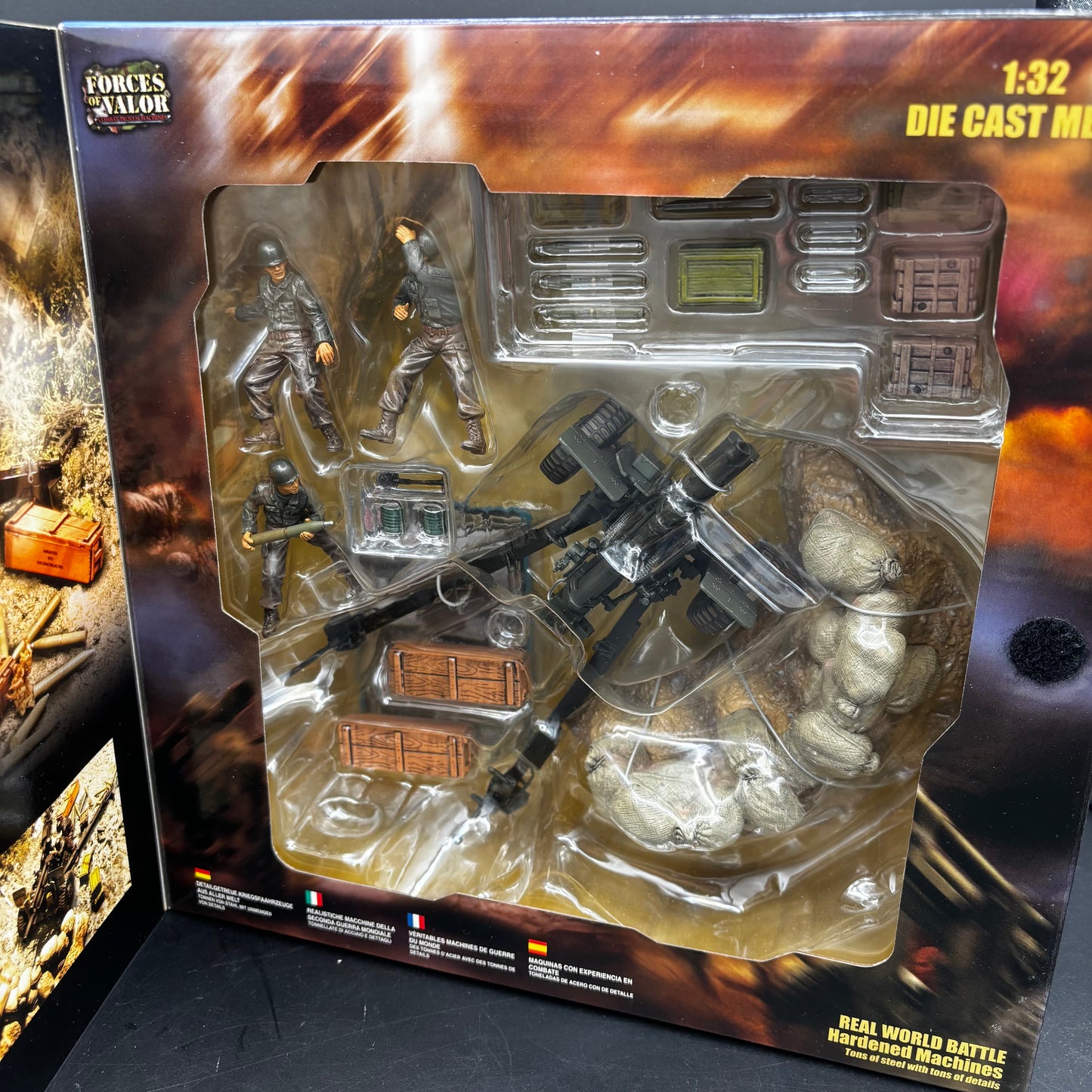 U.S. M2A1 105mm Howitzer ; US Army (Forces of Valor (Unimax), 1/32)