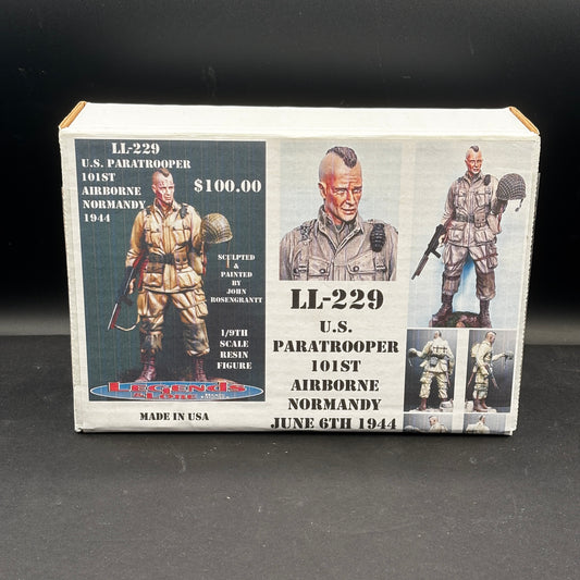 1/9 Scale - U.S. Paratrooper 101st Airborne Normandy 1944 (LL-229)