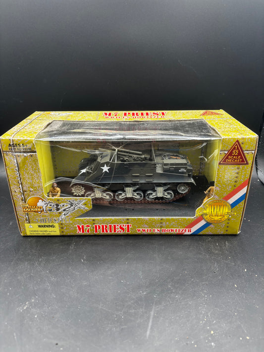 M7 Priest (105 mm Howitzer Motor Carriage) ;  U.S. Army Armored Division  (21st Century Toys, 1/32)