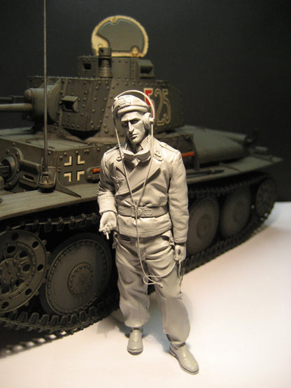 Jeff Shiu 1/16 WWII German Tank Crew 1939-40 resin figure kit, photo 2
