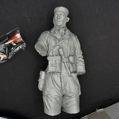 1/6 Scale (HUGE!) - WWII Fallschirmjager w/MG42 (JS1/6 001)