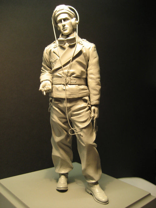Jeff Shiu 1/16 WWII German Tank Crew 1939-40 resin figure kit, photo 3
