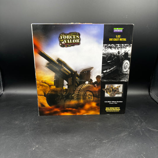 U.S. M2A1 105mm Howitzer ;  US Army  (Forces of Valor (Unimax), 1/32)