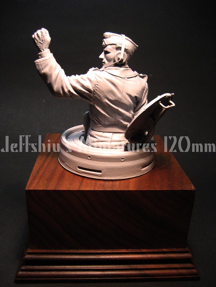 Jeff Shiu 1/16 WWII German Tank Commander resin figure kit, photo 5