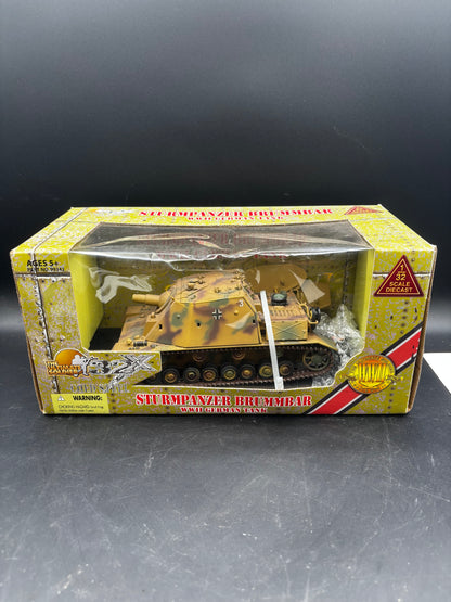 Sturmpanzer Brummbar (Sd.Kfz. 166) ;  Unknown Unit, German Wehrmacht  (21st Century Toys, 1/32)