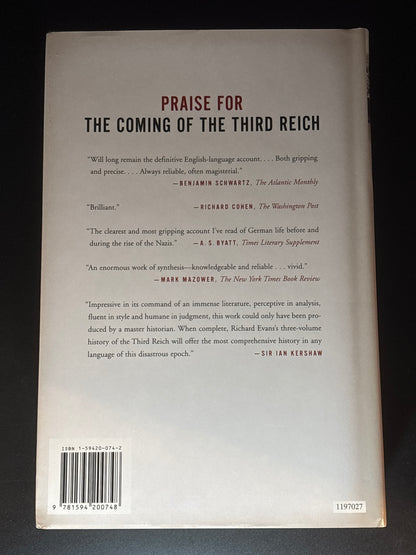 The War of the World Twentieth-century Conflict and the Descent of the West