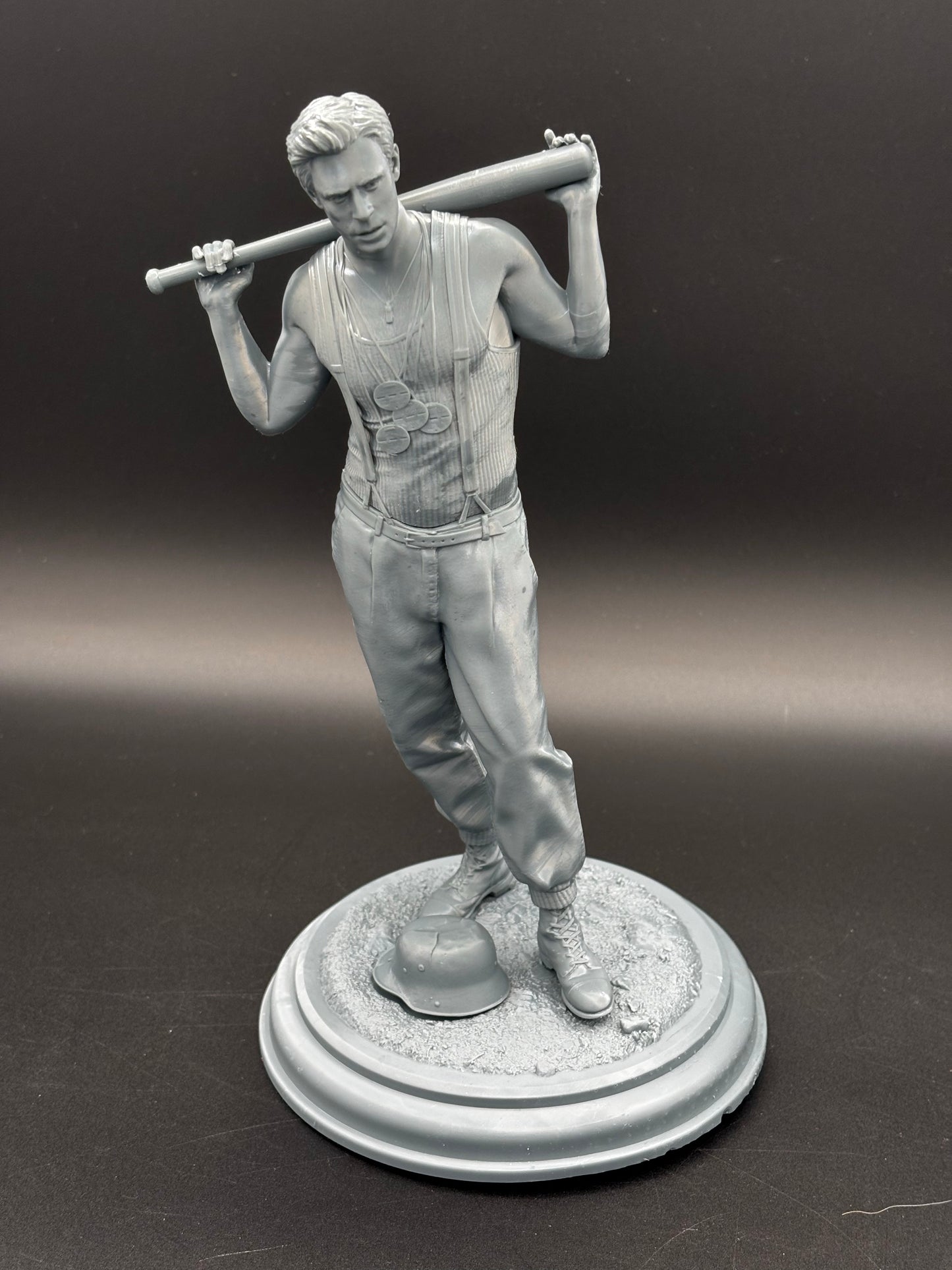 German Bashing Maniac (Figurine)