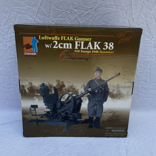 Dragon Models 1/6 Scale Luftwaffe Flak Gunner Marcus Holzhammer w/ 2cm Flak 38 - Item 70430