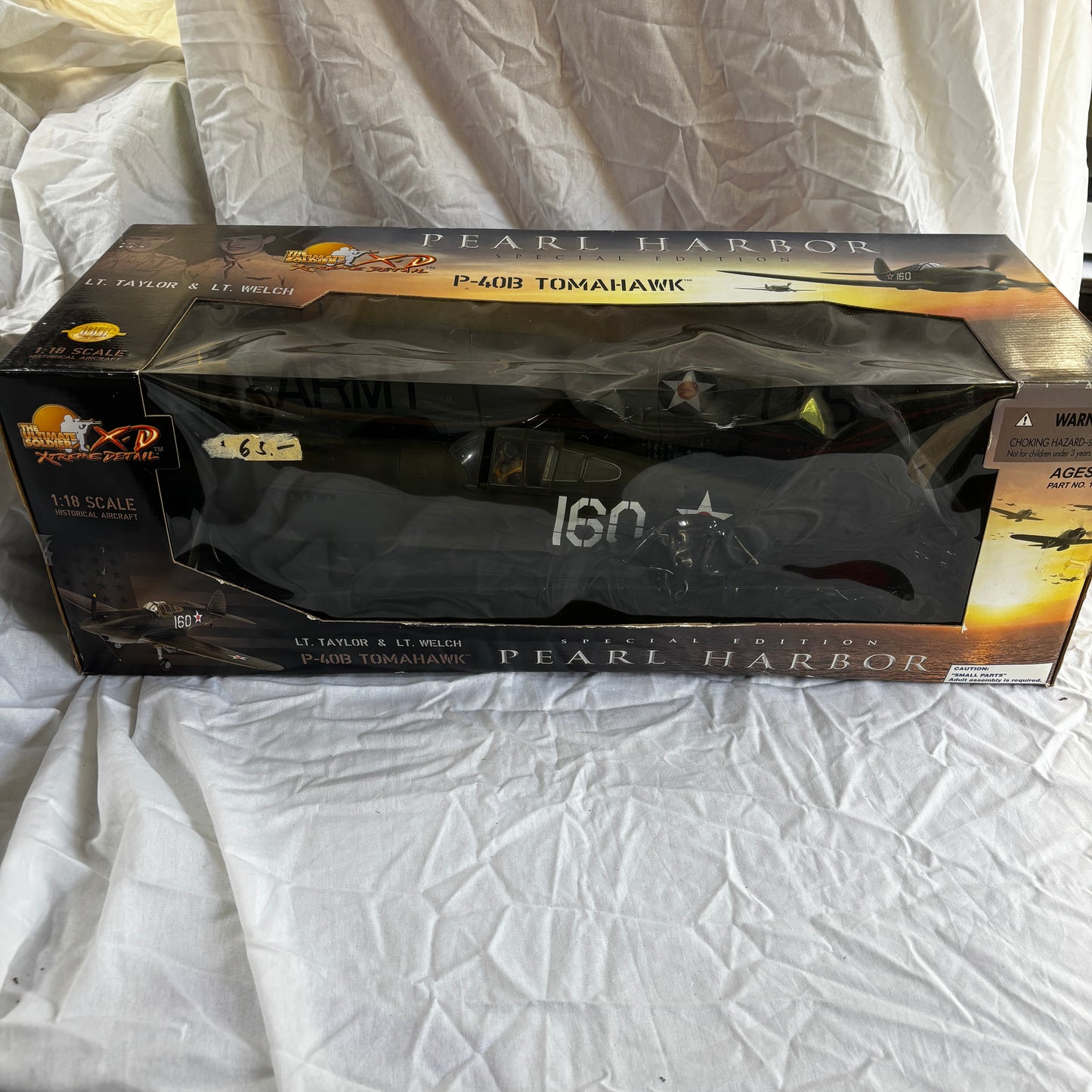 21st Century Toys Ultimate Soldier P-40B Tomahawk "160" Pearl Harbor Special Edition 1/18
