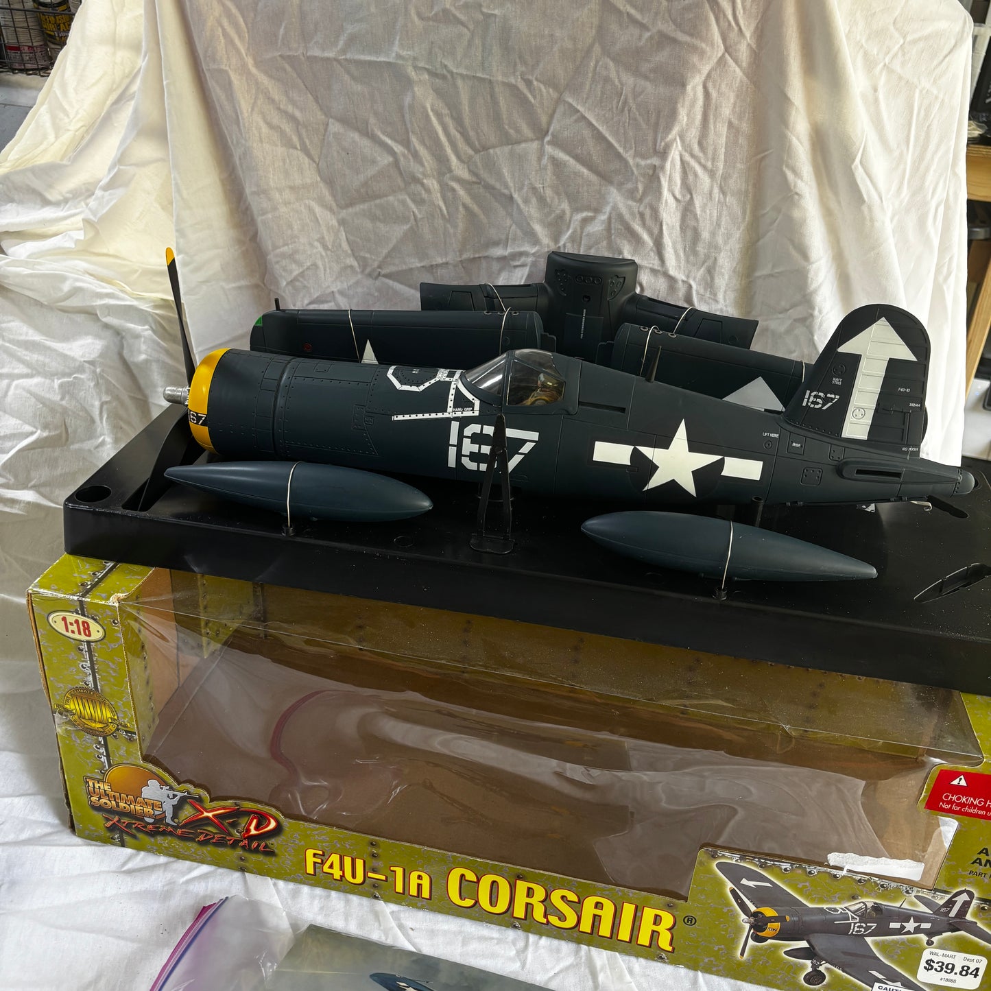 21st Century Toys Ultimate Soldier F4U Corsair "White 167" Lt. Cdr. Roger Hedrick VF-84 1/18