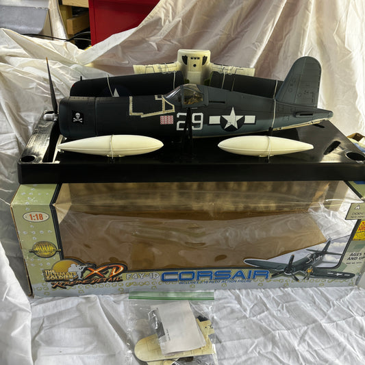 21st Century Toys Ultimate Soldier F4U-1A Corsair "White 29" Ira Kepford VF-17 1/18