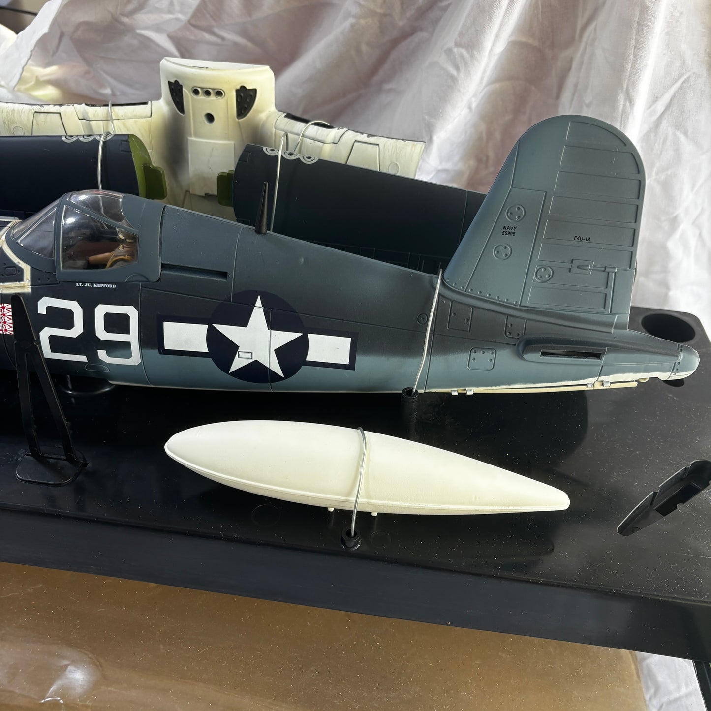 21st Century Toys Ultimate Soldier F4U-1A Corsair "White 29" Ira Kepford VF-17 1/18