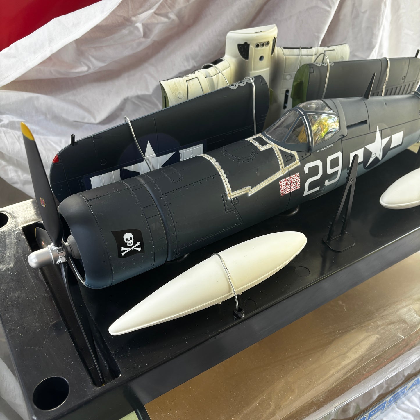 21st Century Toys Ultimate Soldier F4U-1A Corsair "White 29" Ira Kepford VF-17 1/18