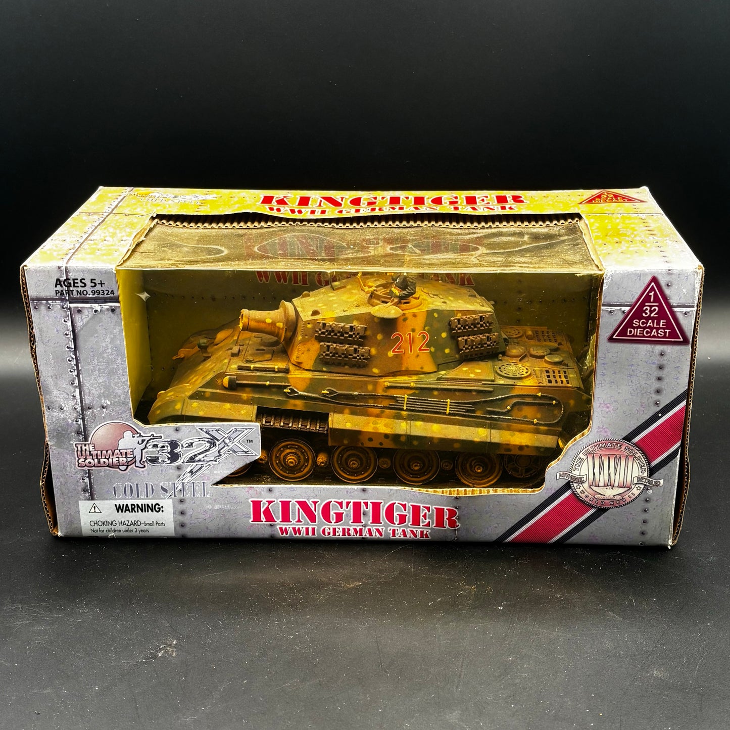German WWII King Tiger (Tiger II) - Henschel Turret ;  s.Pz.Abt. 501 (Schwere Panzerabteilung 501)  (21st Century Toys, 1/32)