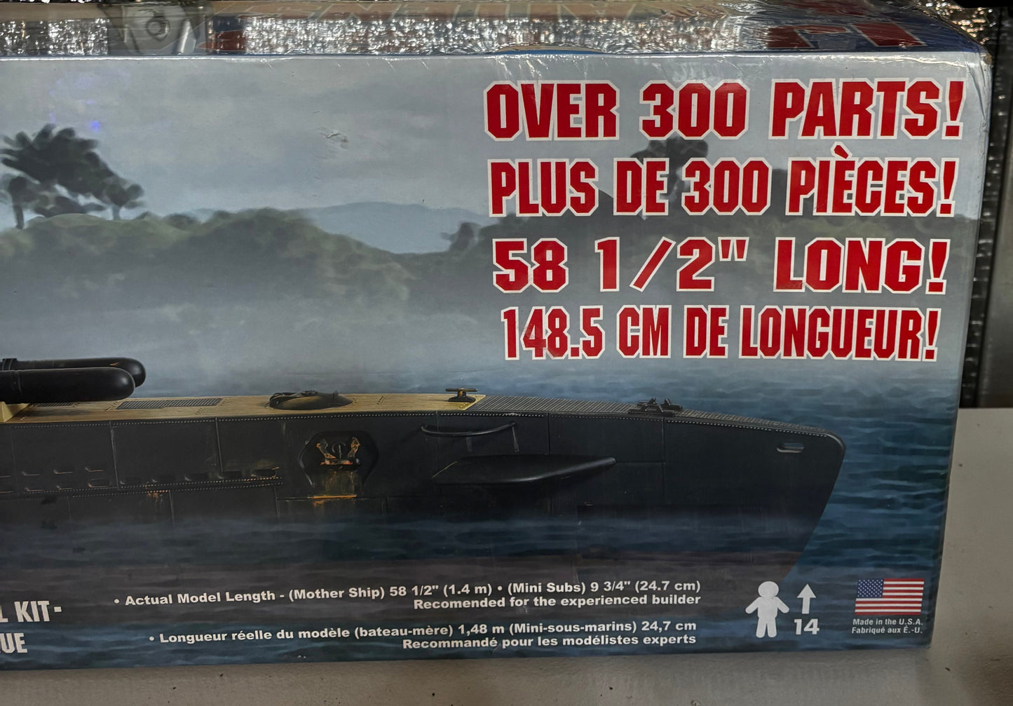 IJN I-53 & Kaitens ;  Imperial Japanese Navy (IJN)  (Lindberg, 1/72)