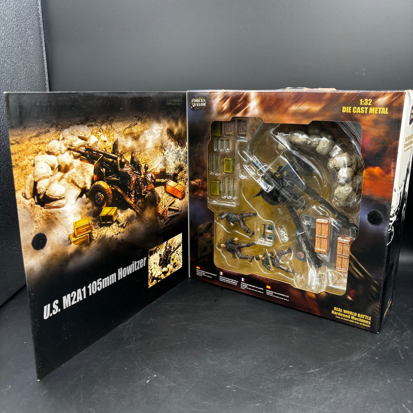 U.S. M2A1 105mm Howitzer ;  US Army  (Forces of Valor (Unimax), 1/32)