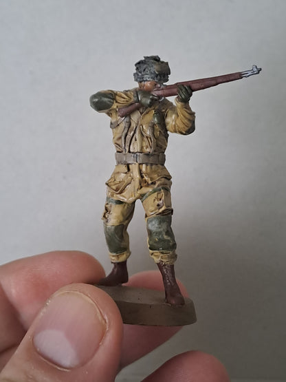 Airborne Vanguard: US Paratrooper Combat Squad
