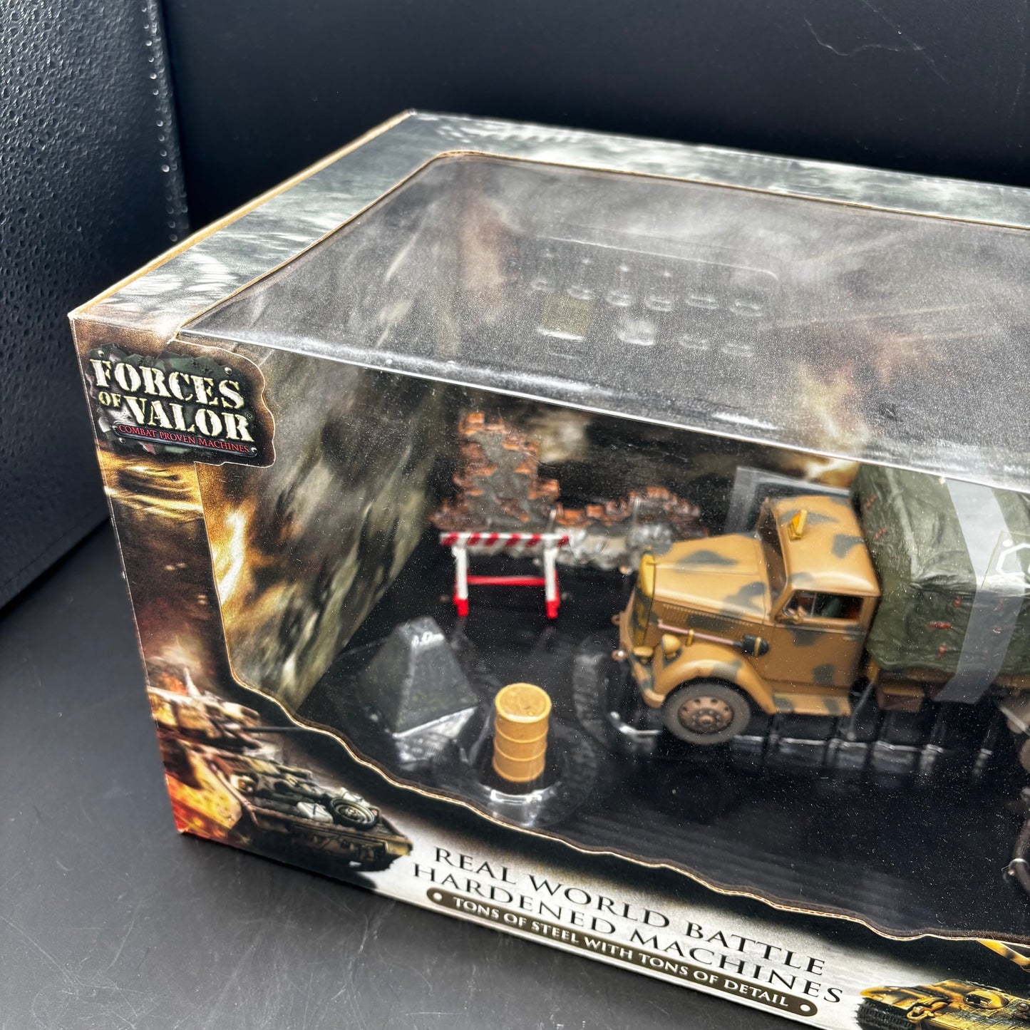 German 3 Ton Cargo Truck (Opel Blitz) ;  Wehrmacht (Forces of Valor (Unimax), 1/32)