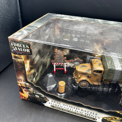 German 3 Ton Cargo Truck (Opel Blitz) ;  Wehrmacht (Forces of Valor (Unimax), 1/32)