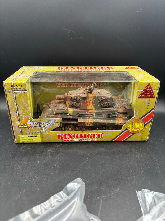 Tiger II (King Tiger) Henschel Turret ;  schwere Panzer-Abteilung 501 (s.Pz.Abt. 501)  (21st Century Toys, 1/32)