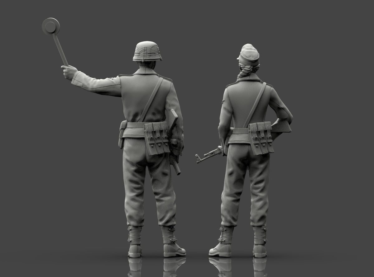 Feldgendarmerie German Soldiers – 1/32 scale