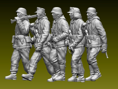 German Soldiers – 1/16 scale