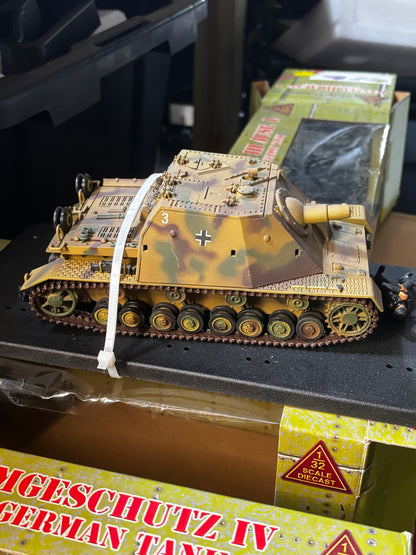 Sturmpanzer Brummbar (Sd.Kfz. 166) ;  Unknown Unit, German Wehrmacht  (21st Century Toys, 1/32)