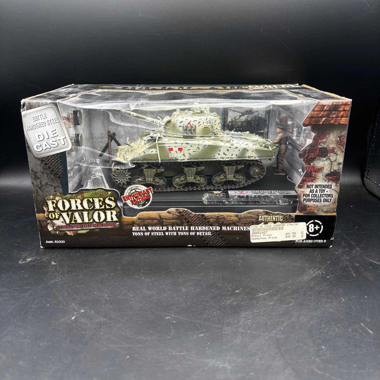 British Sherman M4A3 ;  Royal Scots Greys  (Forces of Valor (Unimax), 1/32)