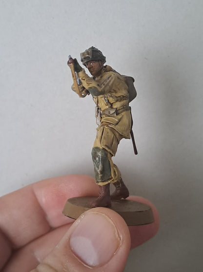 Airborne Vanguard: US Paratrooper Combat Squad