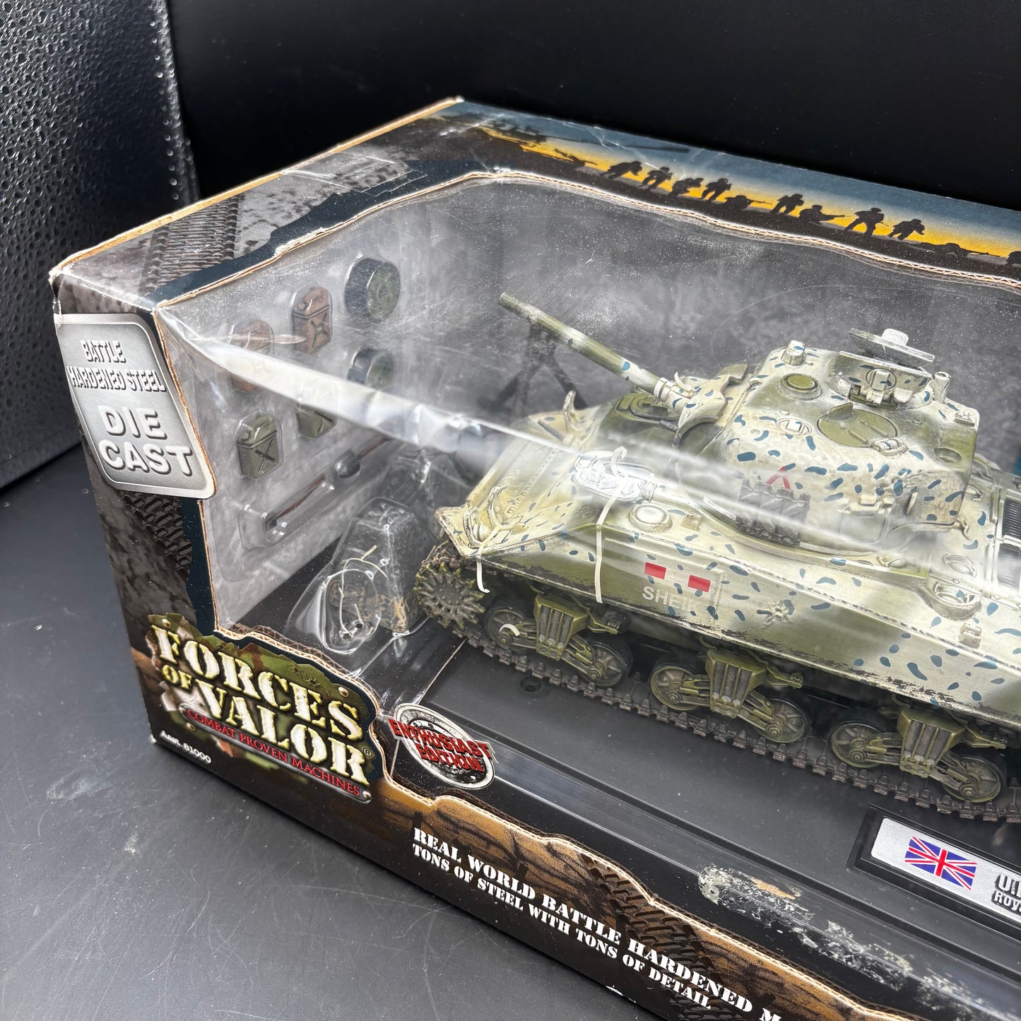 British Sherman M4A3 ;  Royal Scots Greys  (Forces of Valor (Unimax), 1/32)