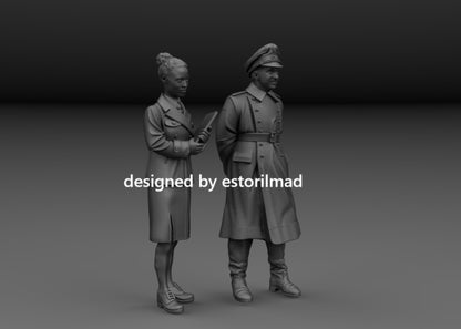 Command Hierarchy: SS General and Helferin