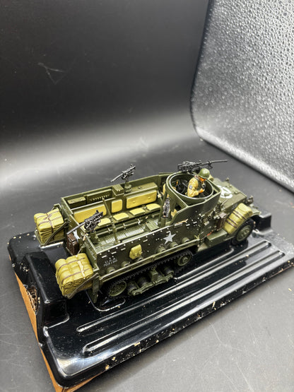M2 Halftrack ;  U.S. Army  (21st Century Toys, 1/32)