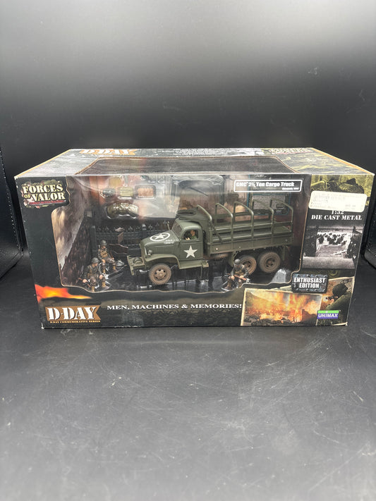 GMC 2½ Ton Cargo Truck (CCKW 353) ;  US Army  (Forces of Valor (Unimax), 1/32)